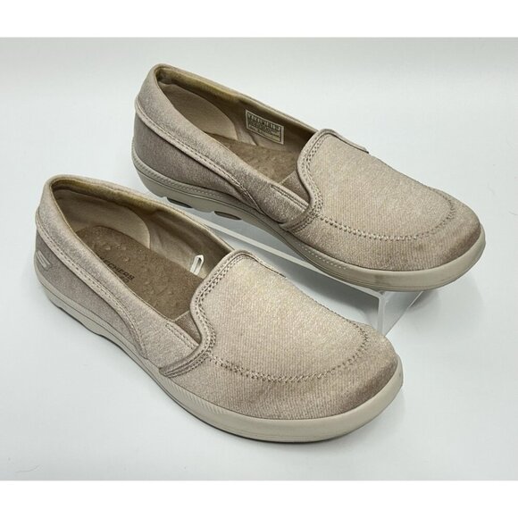 Skechers Goga Mat Go Bliss Walking Women’s Sneaker Size 8 Beige Walking Slip Ins - Picture 3 of 10